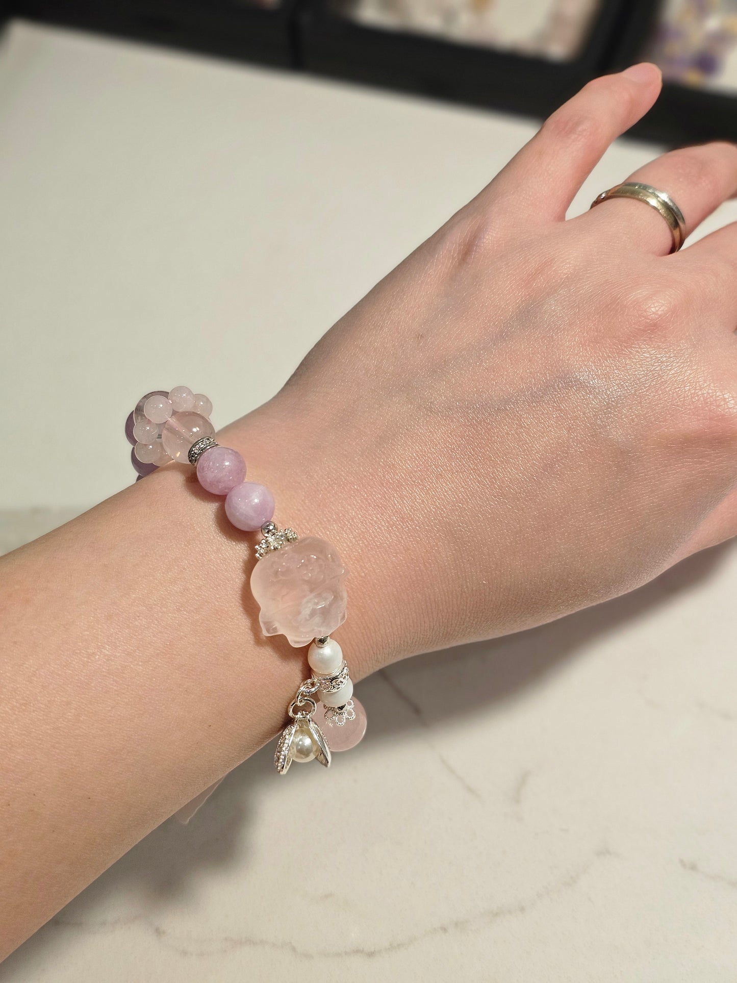 Rose Quartz Lucky Cat × Kunzite × Freshwater Pearl Bracelet 8.5mm