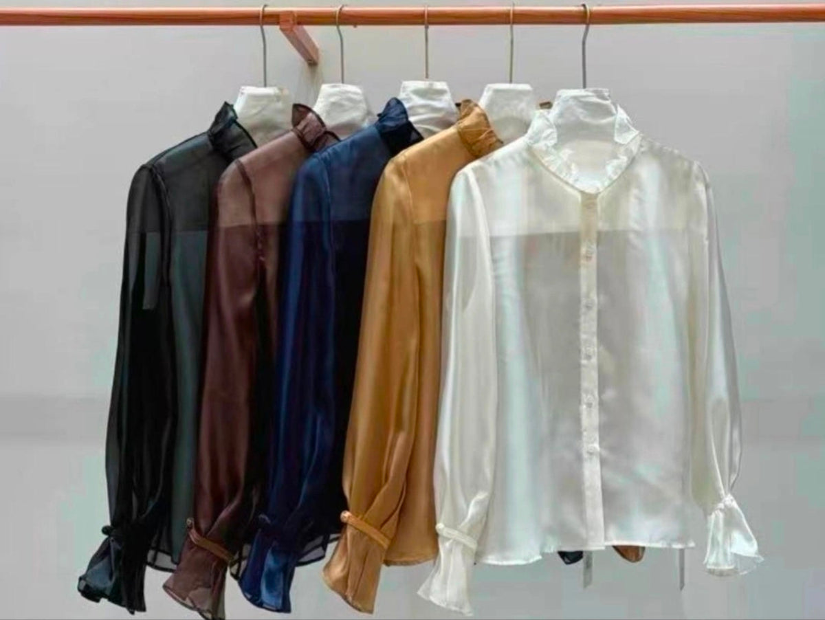 蝶舞荷葉領襯衫多色展示｜Butterfly Ruffle-Neck Blouse color selection