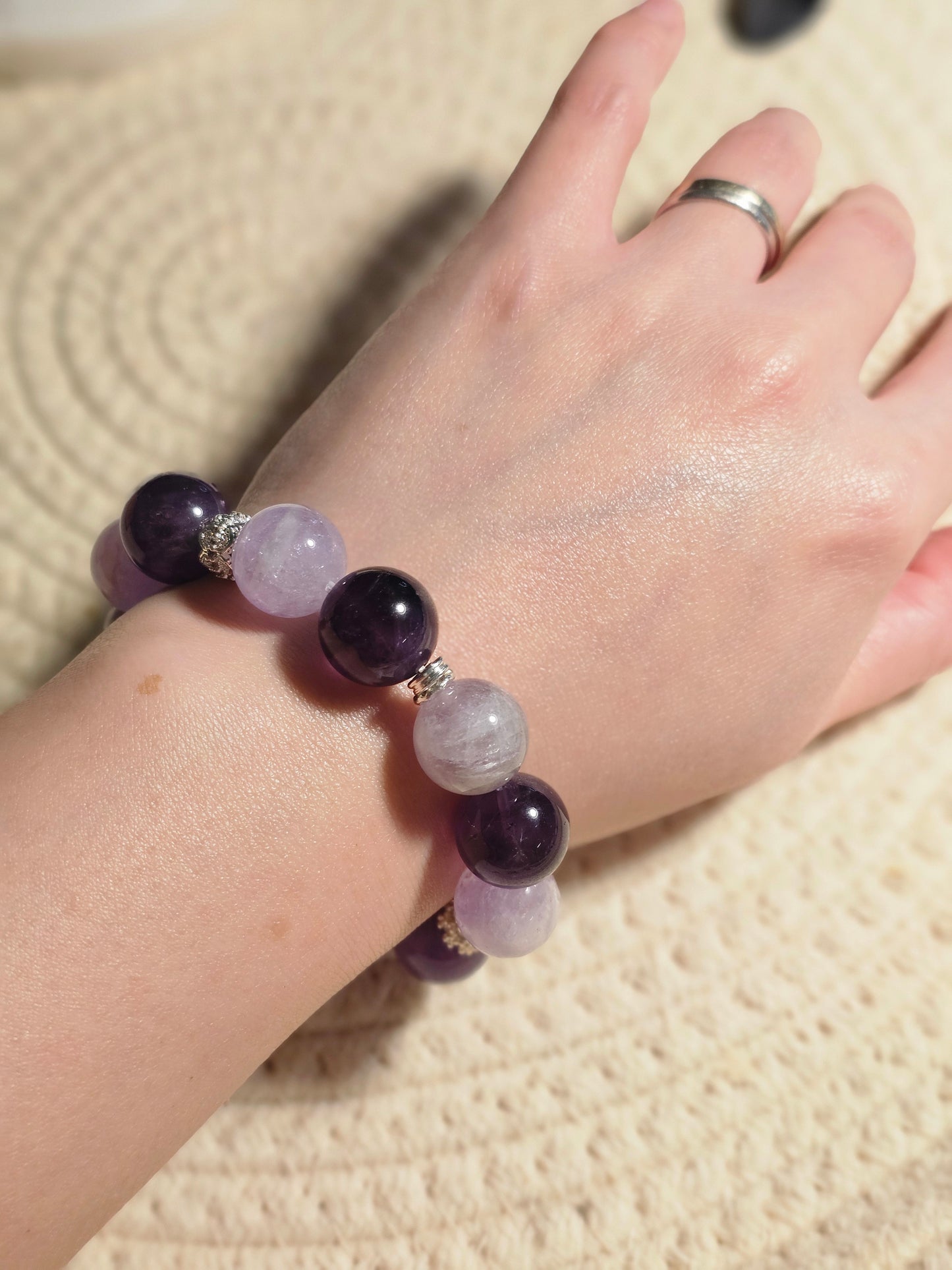 “Purple Aura Rising” Energy Bracelet 14mm
Amethyst × Lepidolite × Clear Quartz Cube