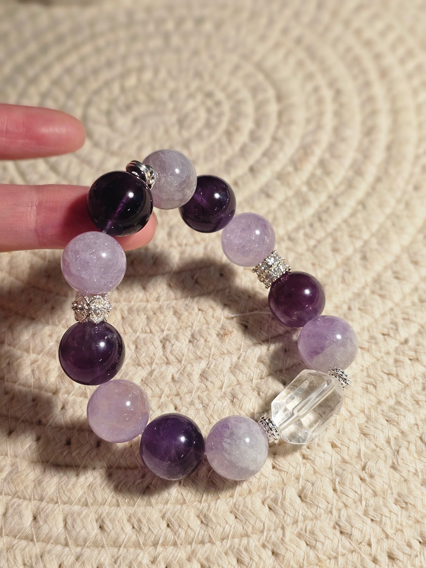 “Purple Aura Rising” Energy Bracelet 14mm
Amethyst × Lepidolite × Clear Quartz Cube